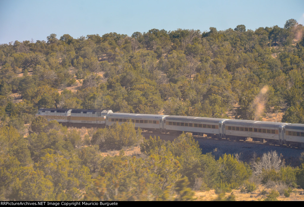 Grand Canyon Railway traveling to the Canyon